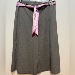 Covington Women’s wide leg dress capris.